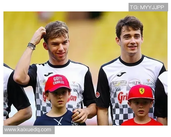 功夫明星与世界足球明星的传奇对决与跨界合作之旅